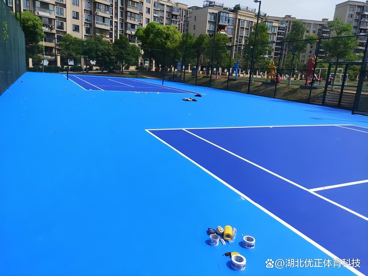网球场划线施工视频,网球场地面施工教程