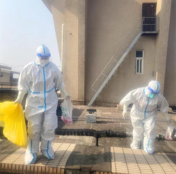 陕西旬阳中医院消化病科吴远波：“以慎独精神约束自我，将人文情怀赋予患者”