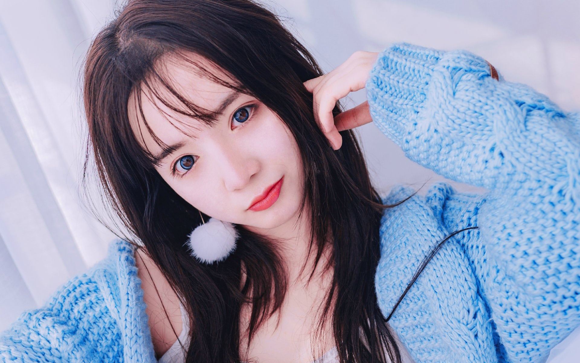 追女生要怎么跟她聊天才能成功,追一个女生初期该怎么聊天