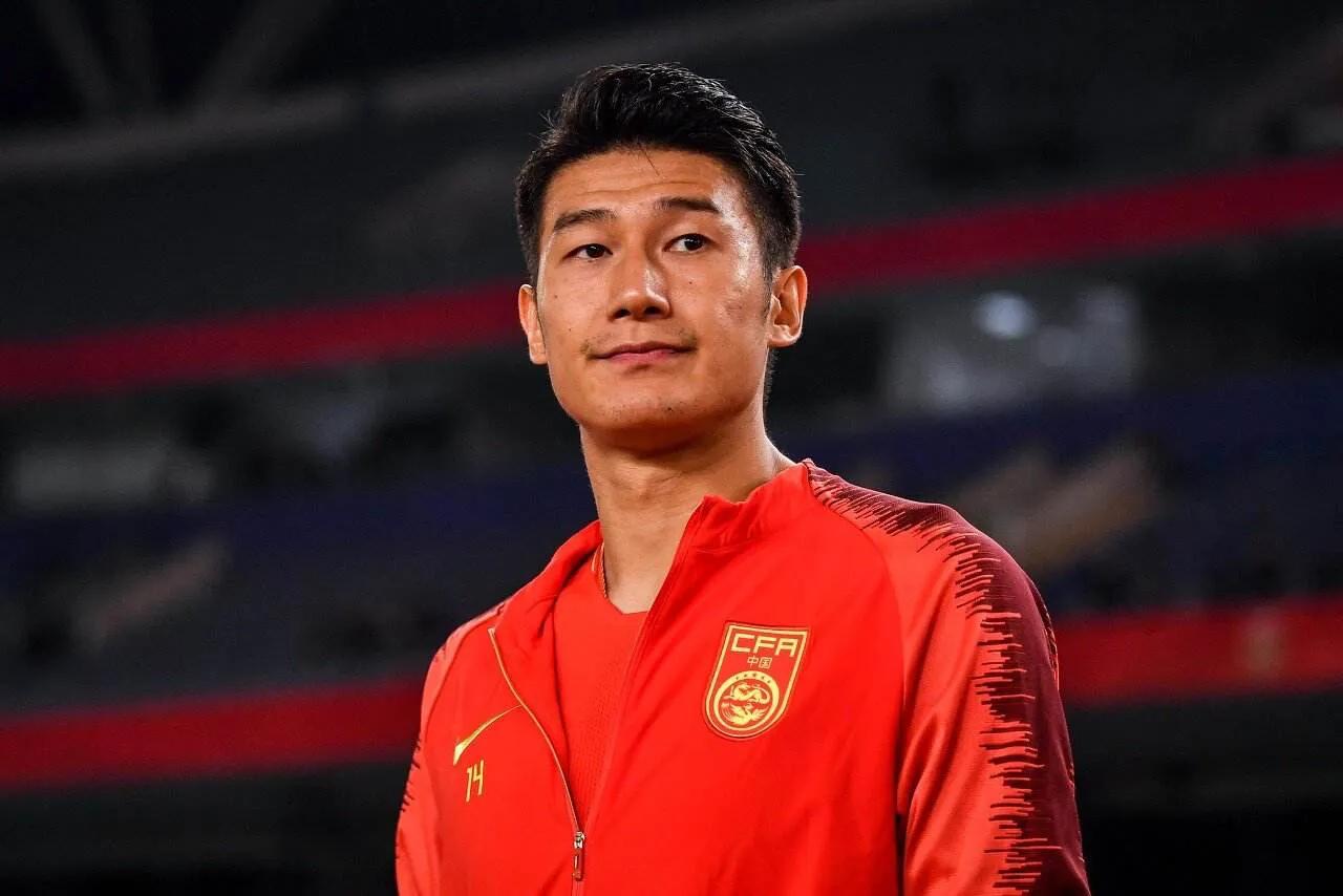 世界足坛十大超级巨星,世界足坛十大明星