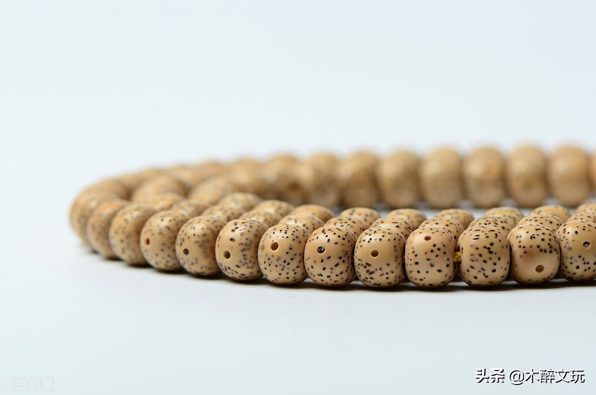 星月菩提变黑是真的吗,星月菩提靠什么变色