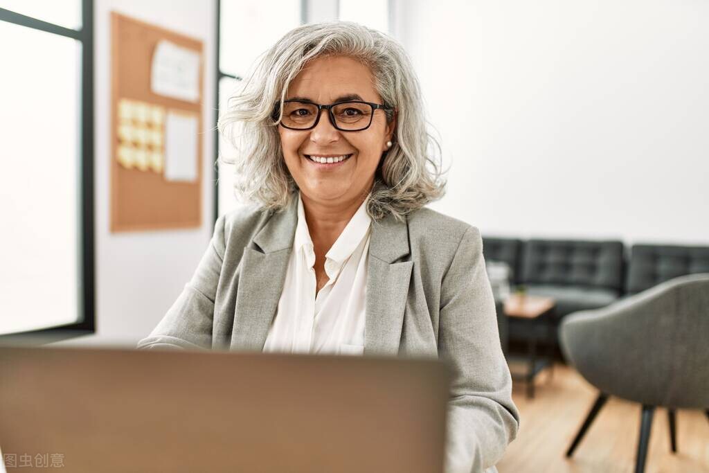 一个乌发生发的方子,生发黑发中药配方