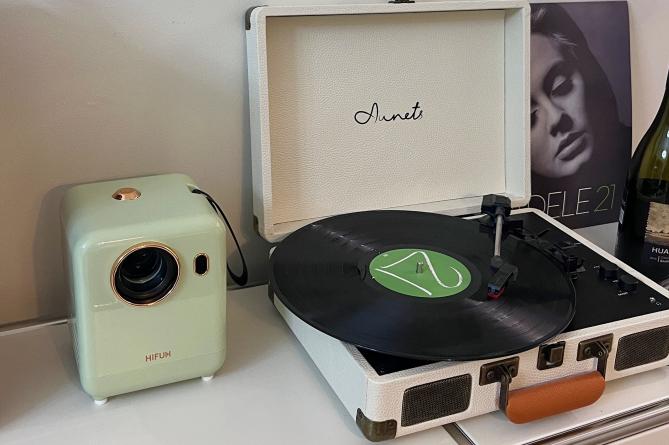 独影cp500投影仪测评,独影投影仪hp10和cp500哪个好