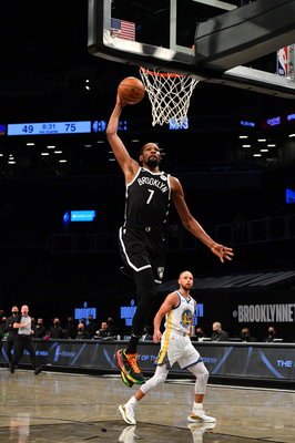 巅峰乔丹比巅峰杜兰特谁会赢,巅峰乔丹和巅峰杜兰特单挑谁会赢