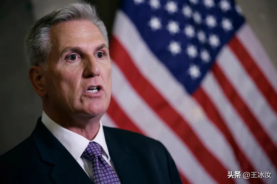 特朗普回应拜登陷入机密文件风波,美国司法部调查特朗普拜登