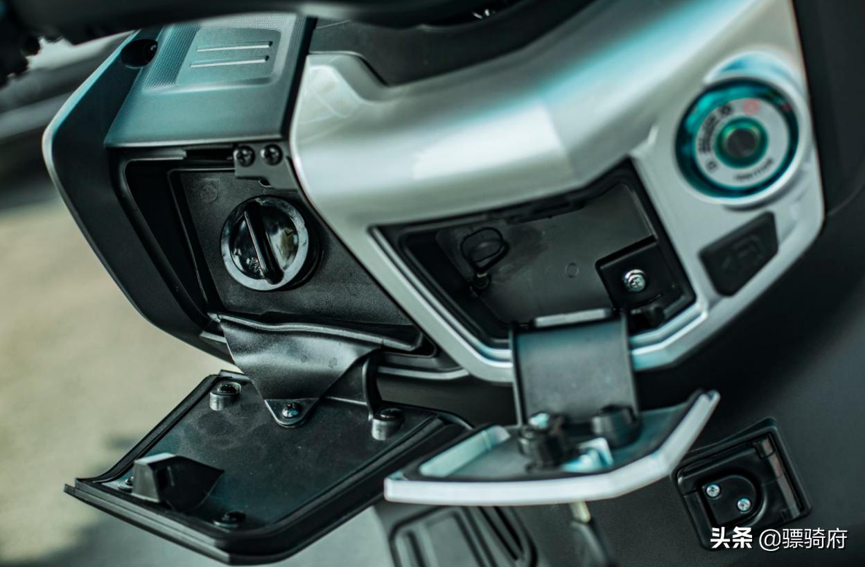 踏板车坐桶原理,踏板车坐桶安装