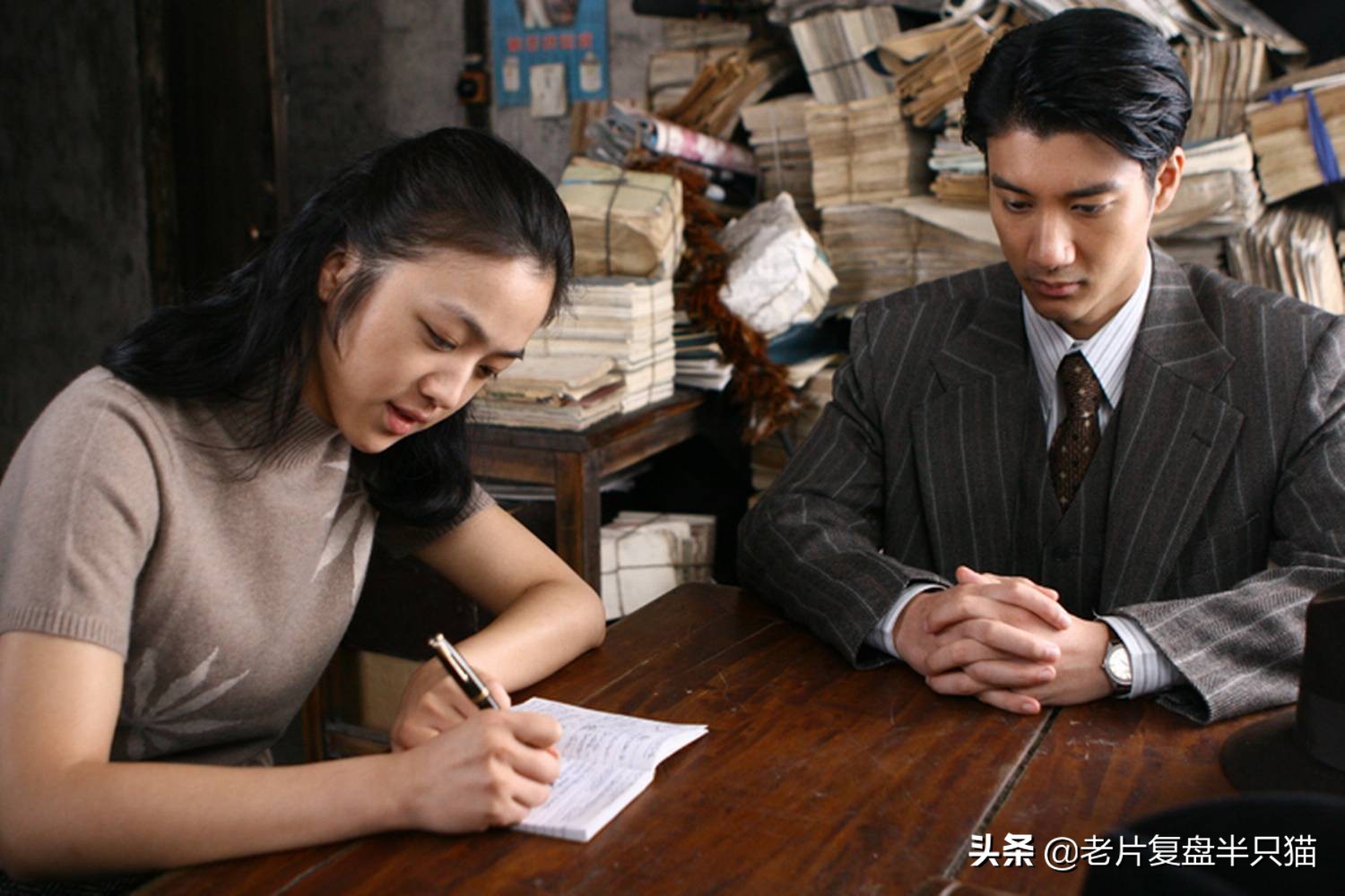 解读《色·戒》3段删掉激情戏，背后的6个“真真假假”