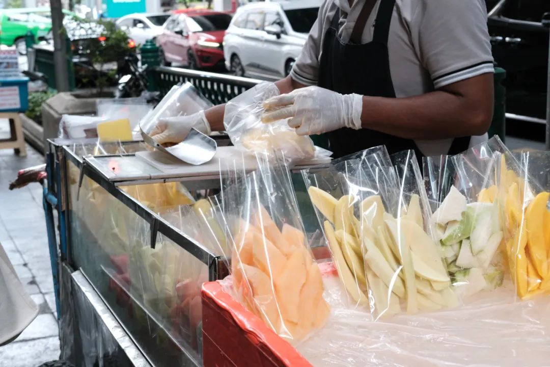 在泰国待了14天,在泰国待了60天