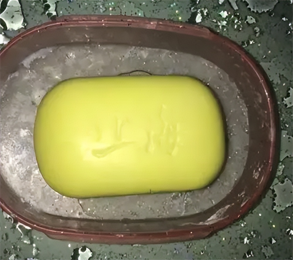 女子坚持半年用硫磺皂洗头怎么样,四川女生用硫磺皂洗头