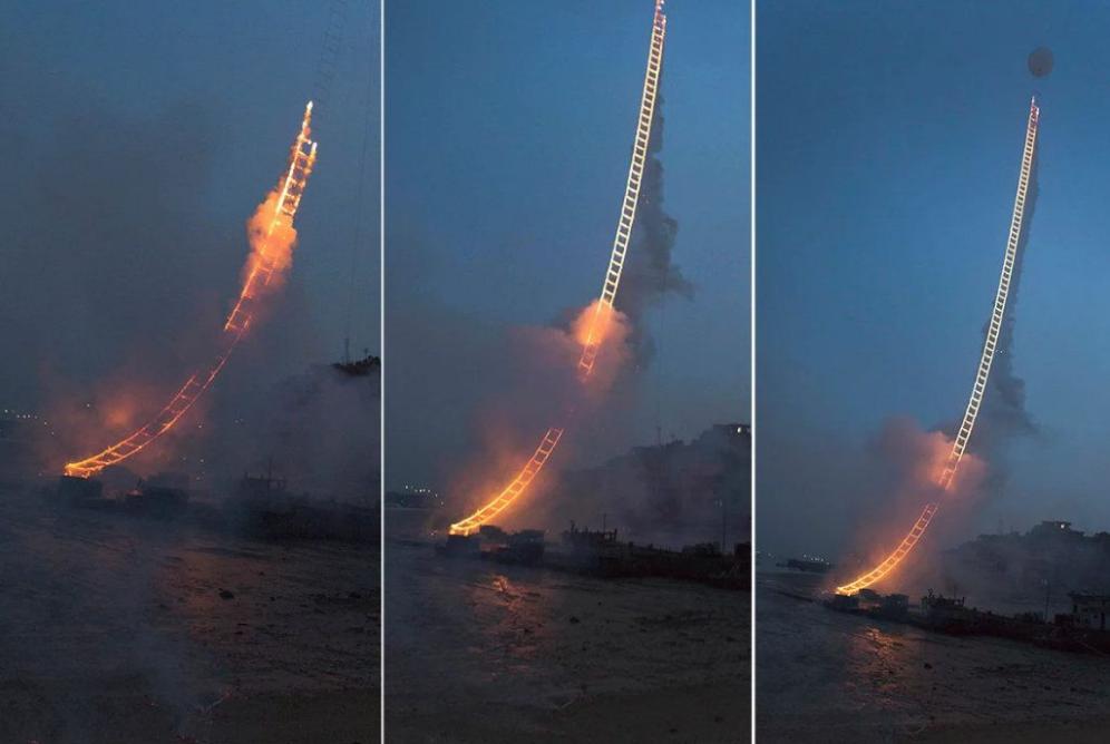 玩火上瘾3分钟烧掉百万!被外媒泼脏水的中国男人,凭啥一战封神