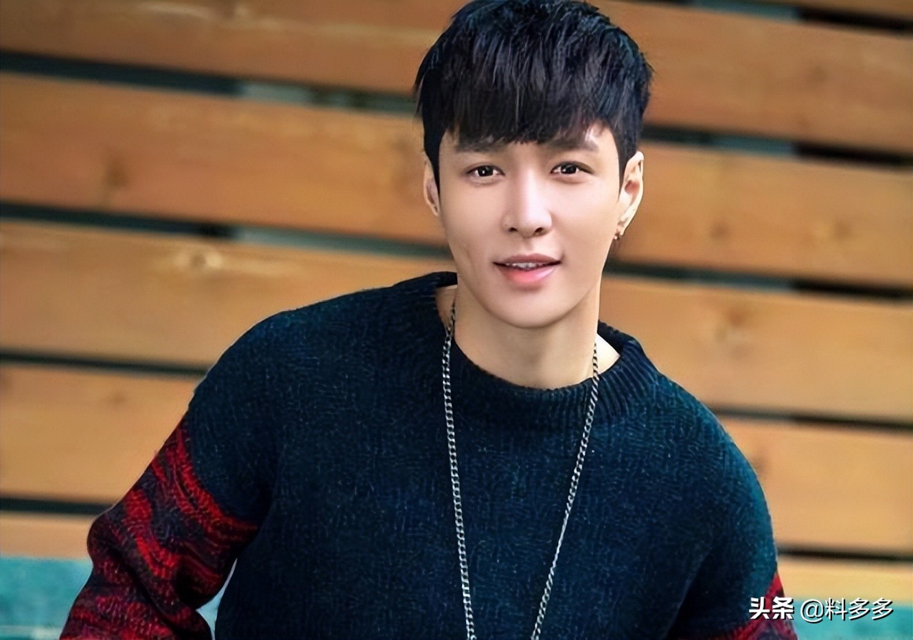 张艺兴的家境怎么样张艺兴的成功是依靠什么呢