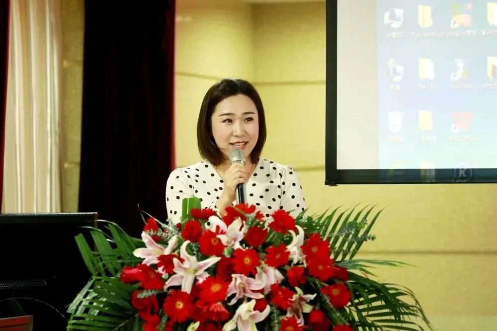 发展护士队伍改善护理服务的感悟,发展护士队伍改善护理服务1500字