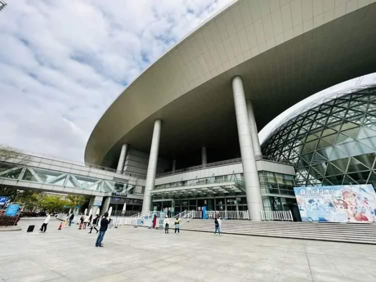 上海科技馆闭馆时间表,上海科技馆现在闭馆了吗