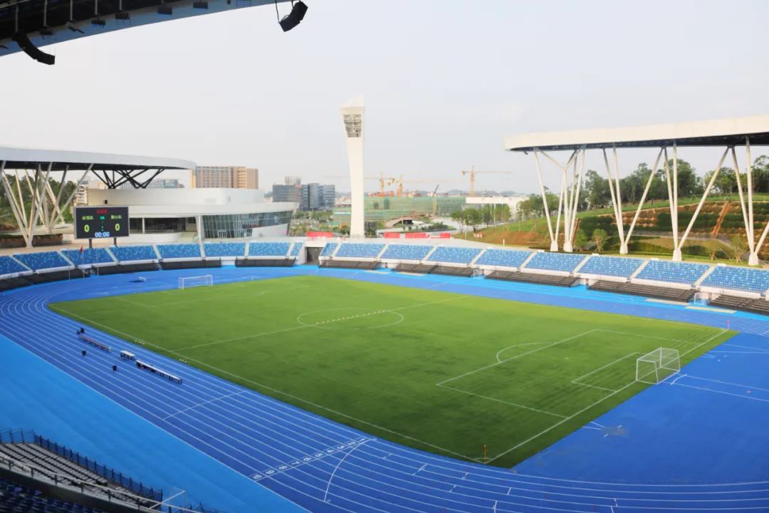 南海体育中心足球场是免费的吗,南海体育中心足球场收费标准
