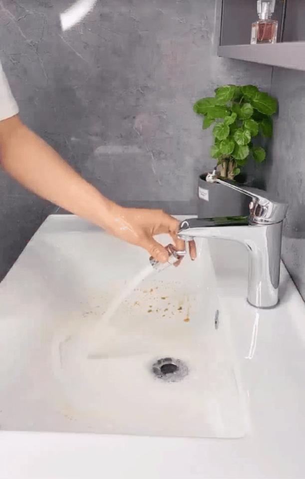 老人不住西北厕所不盖东南,老不住东少不住西有这说法吗