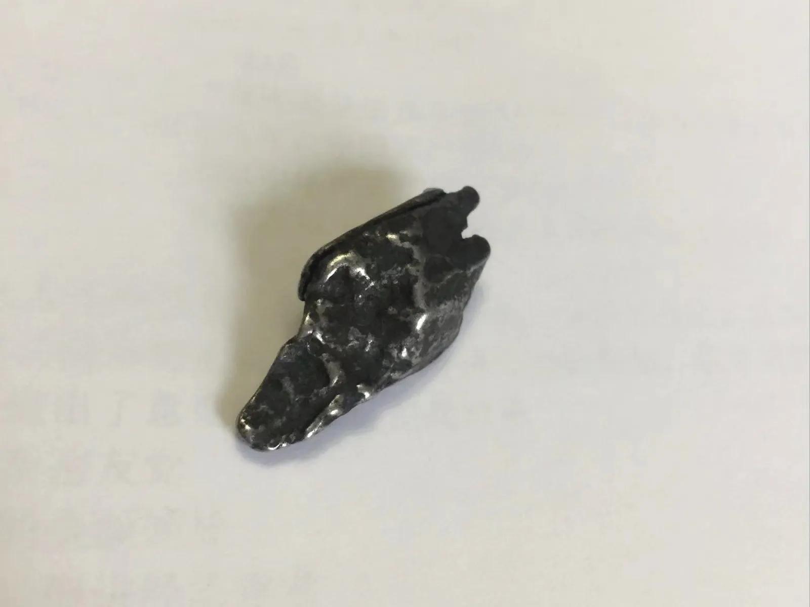 12月15日傍晚杭州天空突然出现1个大火球，多人目击，会是UFO么