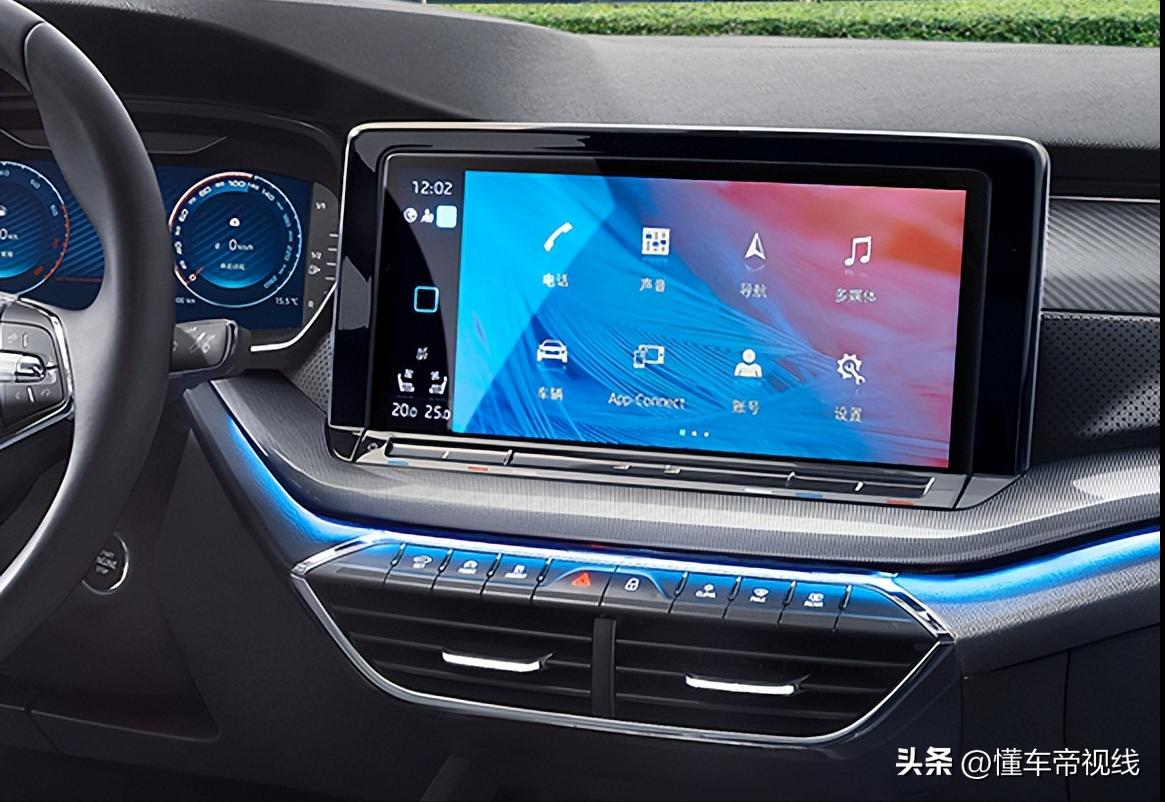 2022年明锐和凌渡哪个更值得买,凌渡跟斯柯达明锐后排空间哪个大