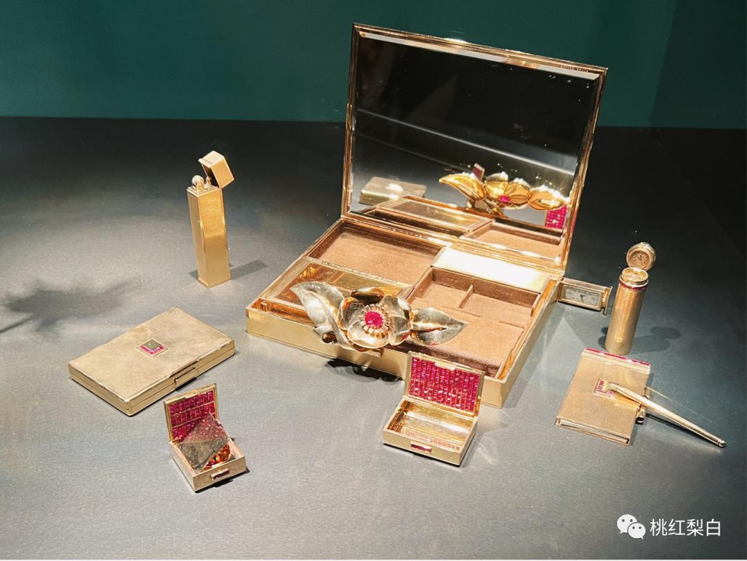 英国温莎公爵夫人珠宝,温莎公爵夫妇珠宝