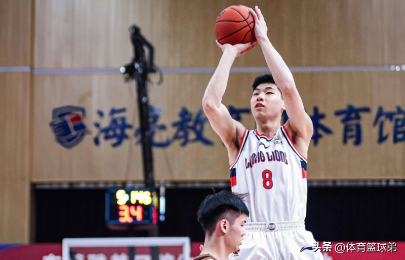 郭士强指导在广州队休赛期的训练,郭士强广州赛后发布会最新