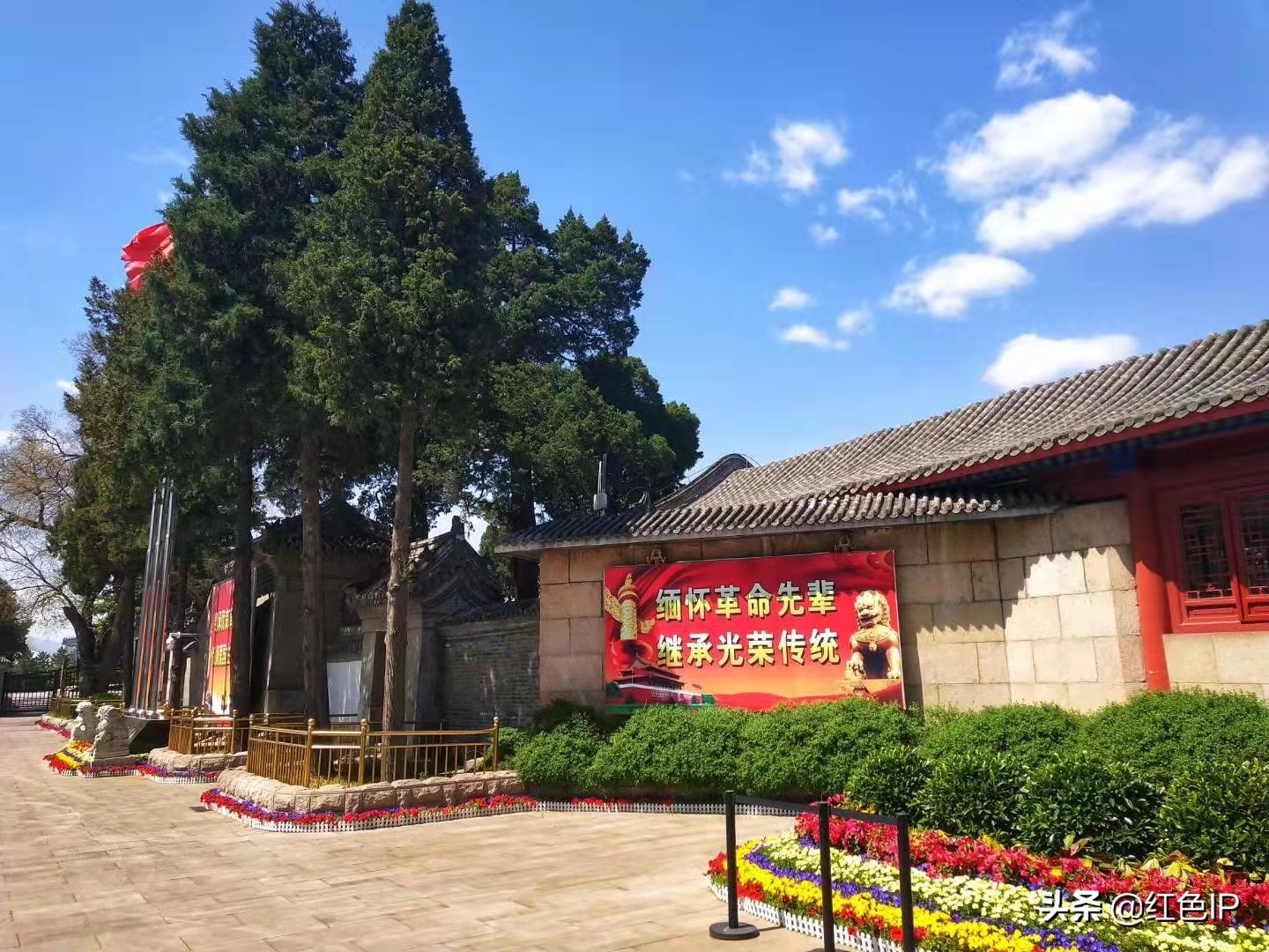 八宝山革命公墓骨灰墙收费标准,八宝山革命公墓预约公众号