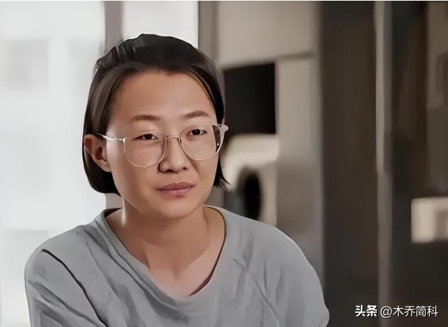 断舍离的极简生活9件家具,断舍离女孩88平6件家具