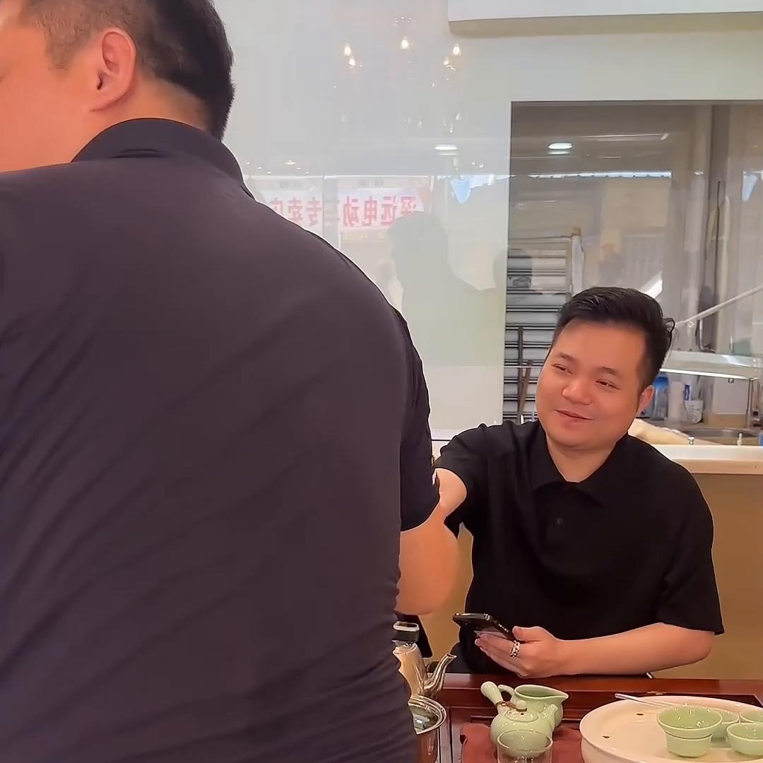 广州荔湾的故事,广州荔湾广场的故事