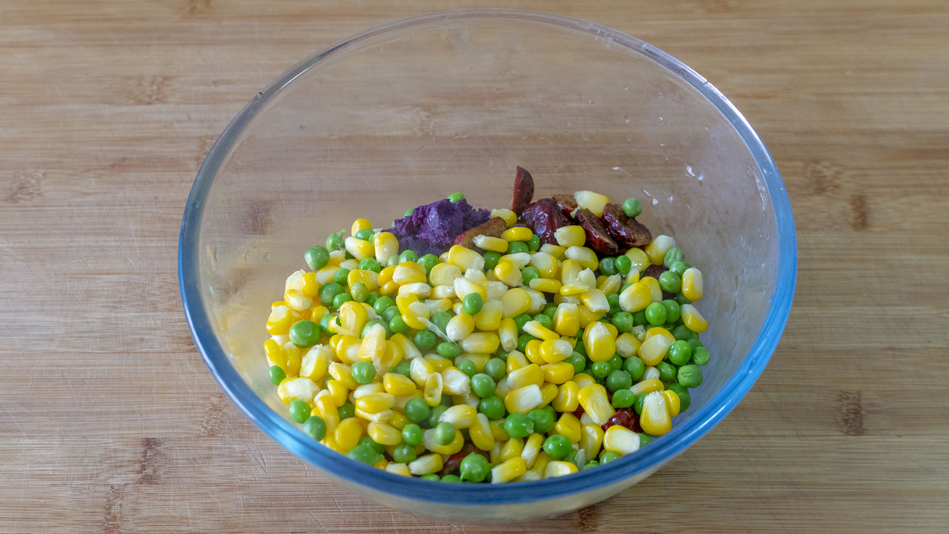 女性多吃这6种食物既美容又养生,女人不舍得花钱吃饭怎么办