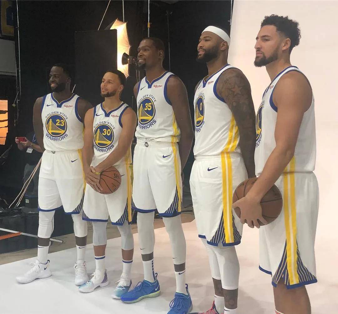 鐞冩槦鎵庡爢,鑱屼笟鐢熸动鏃犲啝鐨勫叏鏄庢槦鐞冨憳