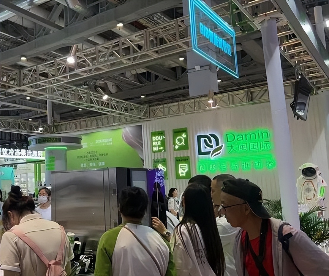 【现场】你好椰、立高等品牌亮相2023上海国际酒店及餐饮业博览会