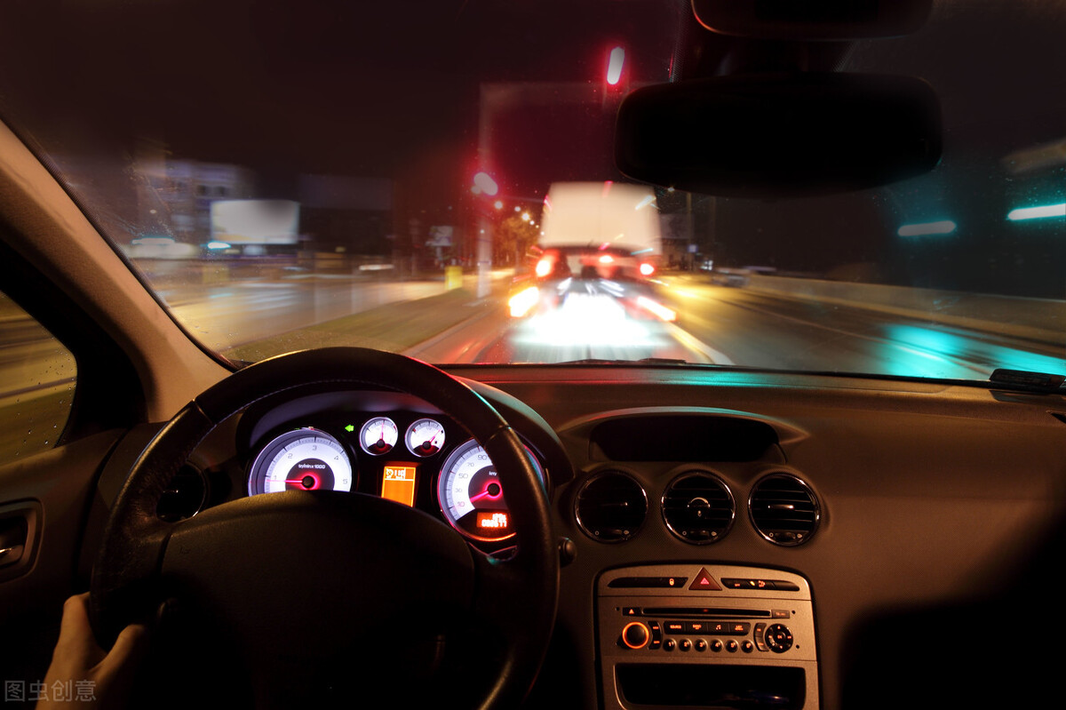 火山喷发时的自救措施,火山喷发如何自救