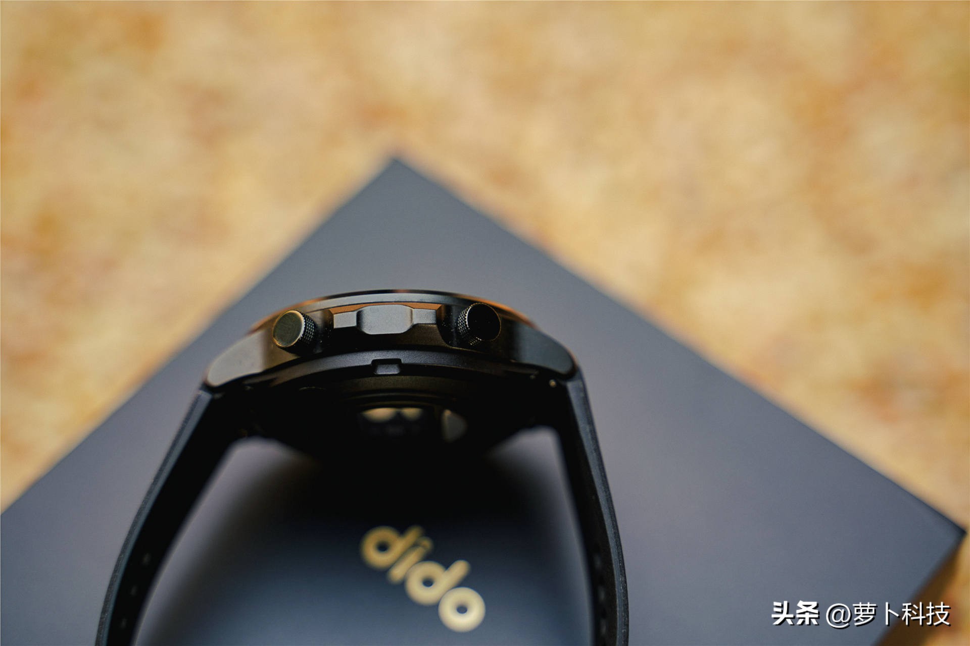 罗能和dido血压监测手表对比评测,dido手环测血压手表好用吗