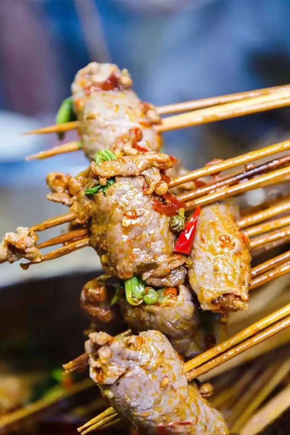 「炫•打卡」一暖入锅一口入魂，烫煮角落的风情