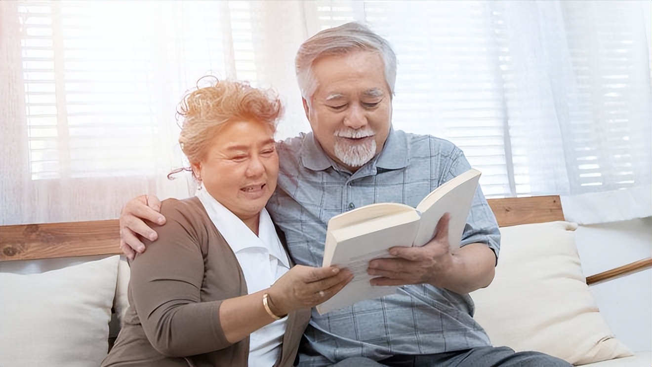九月九日老人节日,九月九日重阳节又称老人节