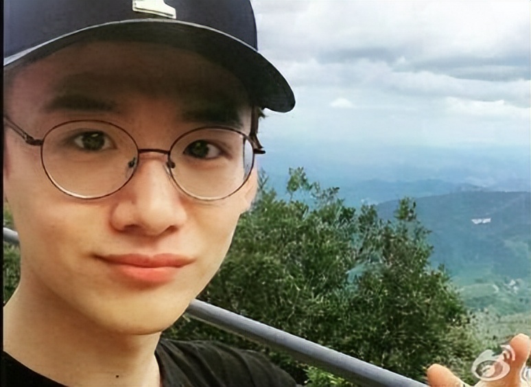 周杰伦黄晓明沙溢吴彦祖聂远,黄晓明周杰伦头发稀疏