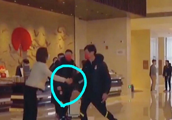 国足回国迎接仪式直播,国足包机回国球员