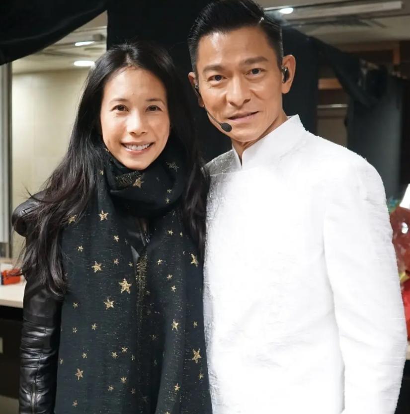 娱乐圈娶了富婆的10位男明星,娶了富婆的10位男星