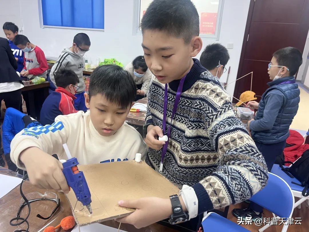 原来物理还能这样玩!|“少年工匠—平衡的奥秘”主题冬令营圆满闭营