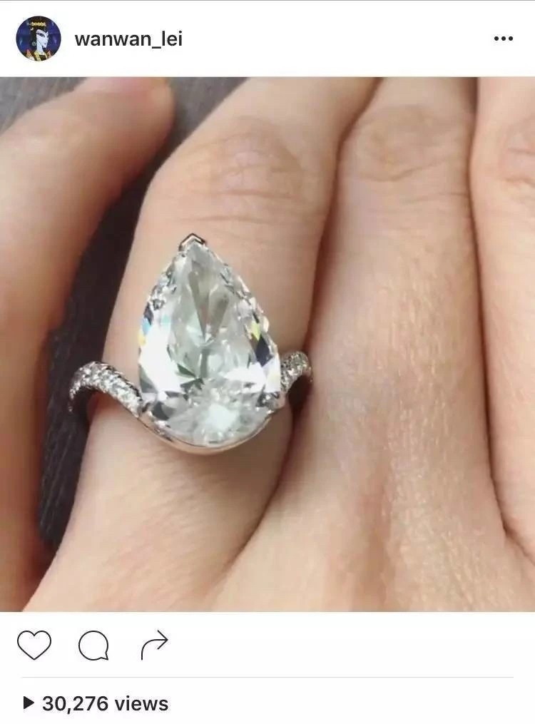 雷宛萤故事,豆瓣女神早期