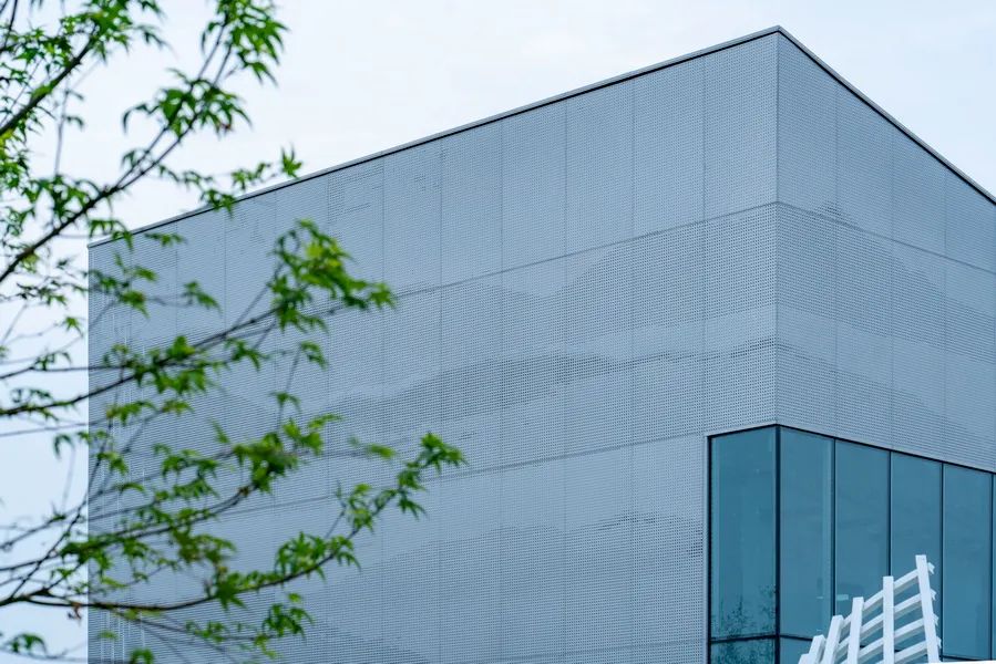 建筑铝材幕墙效果图,建筑装饰铝板设计加工