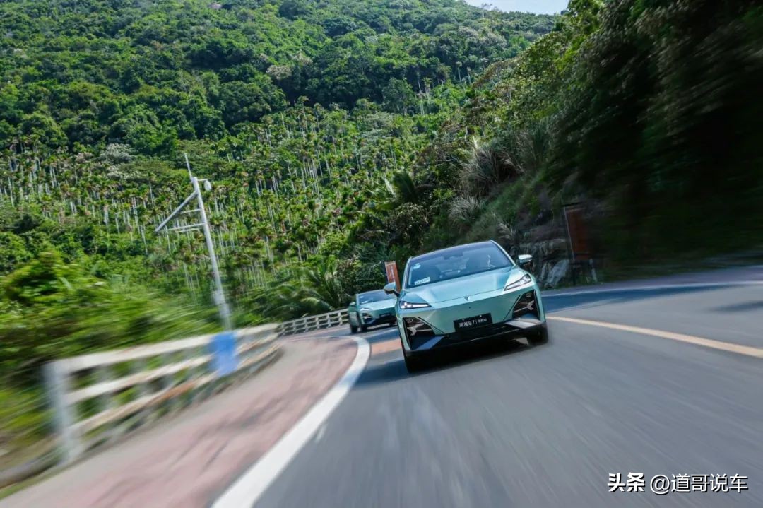 深蓝s7增程式能跑多少公里,深蓝s7增程版最高时速测试