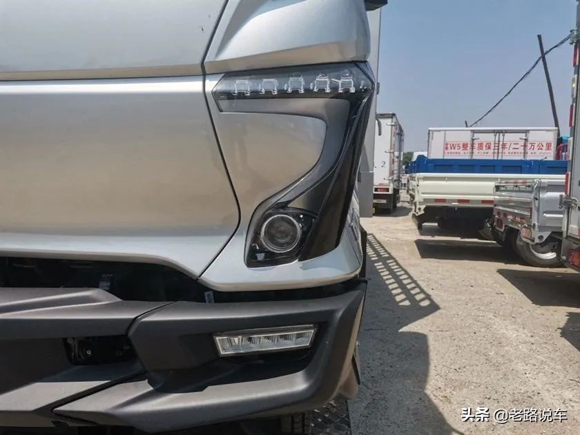 飞碟w7金牛座,飞碟w7轻卡配置