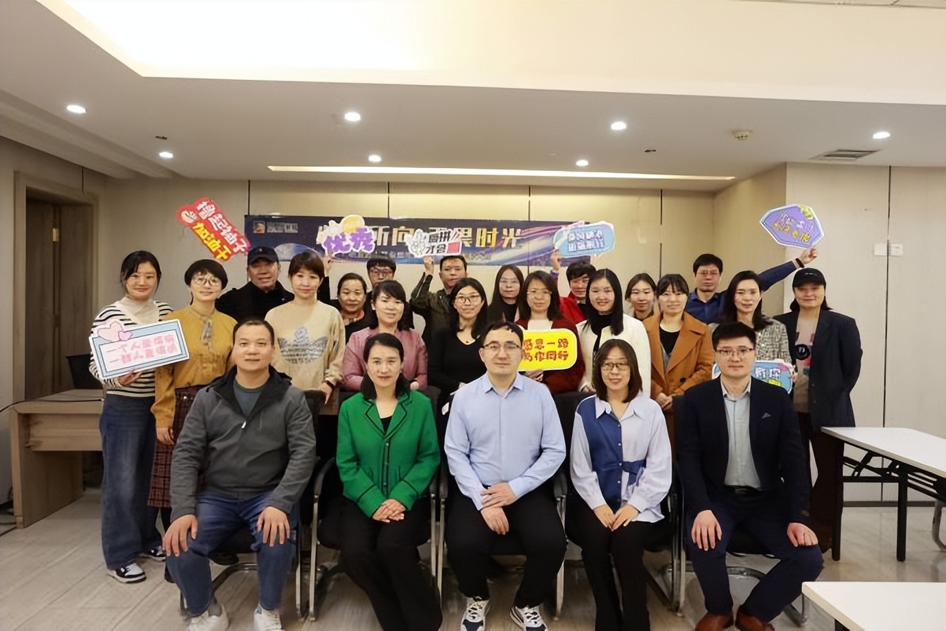 明亚保险经纪工资水平,明亚保险经纪怎么上职