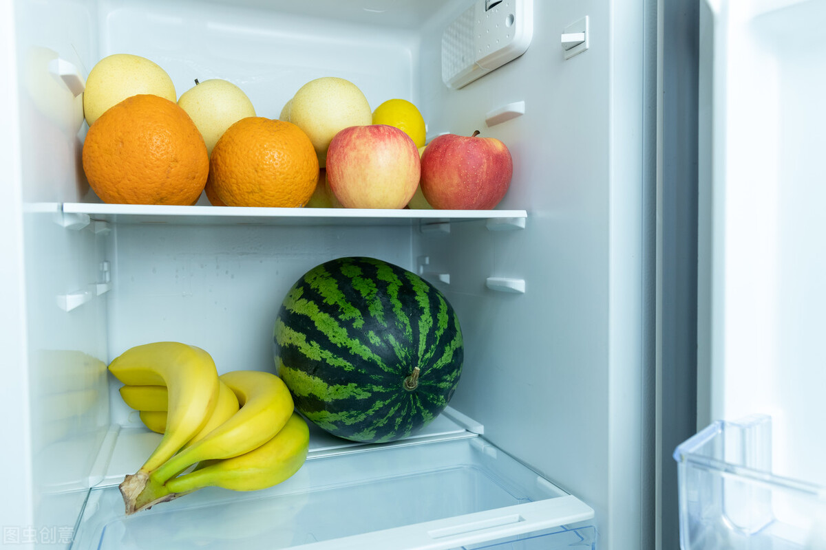 为什么冰箱一天才一度电这么省电,冰箱一直开着会不会很费电