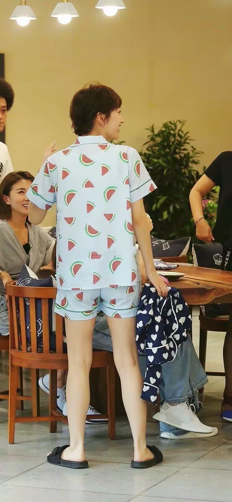 景甜为戏剪短发打造新造型,景甜最近剪了短发了吗