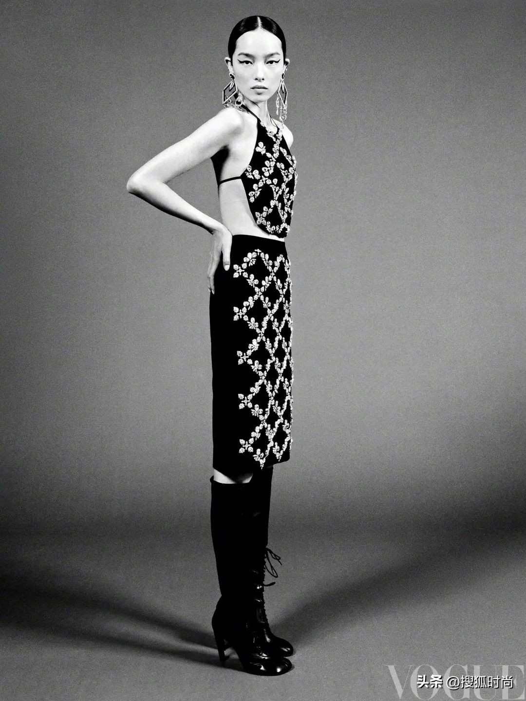 倪妮短皮衣,倪妮穿搭流金岁月黑色皮衣