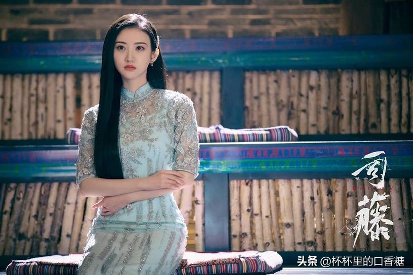 白鹿赵丽颖谁最受欢迎,被黑最惨的十个明星