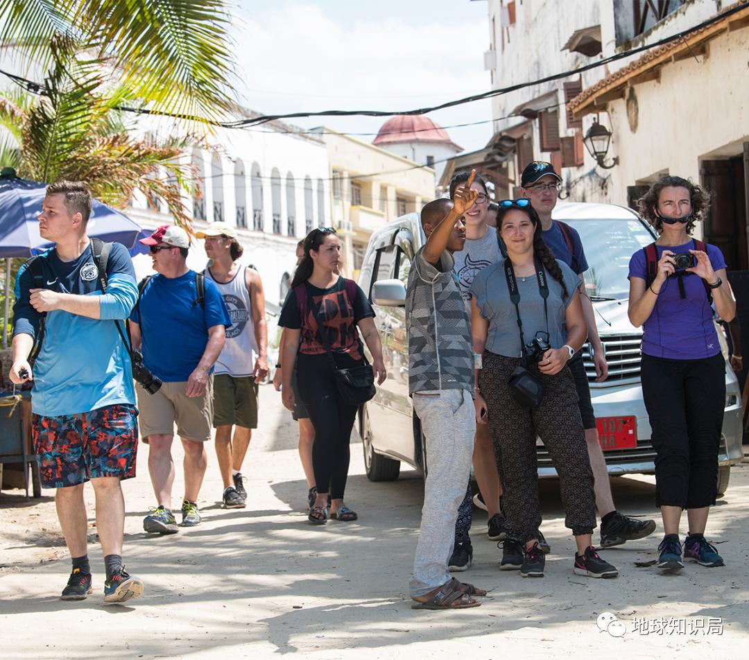 在坦桑尼亚的中国老板,赞比亚中国老板的快乐福地