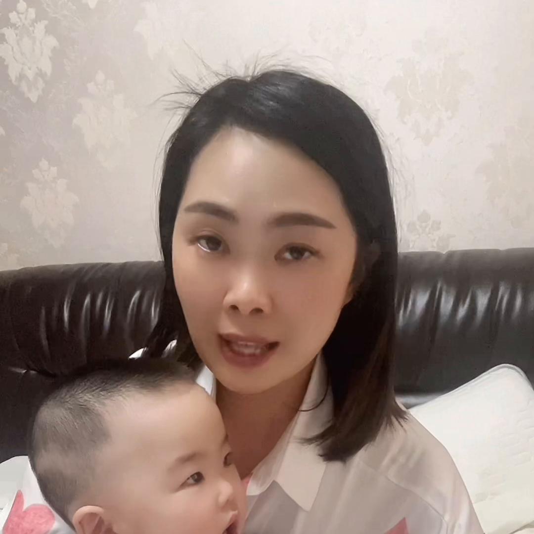 老年人泪囊堵塞适合做哪个手术,眼睛泪囊管堵塞手术大概多少钱