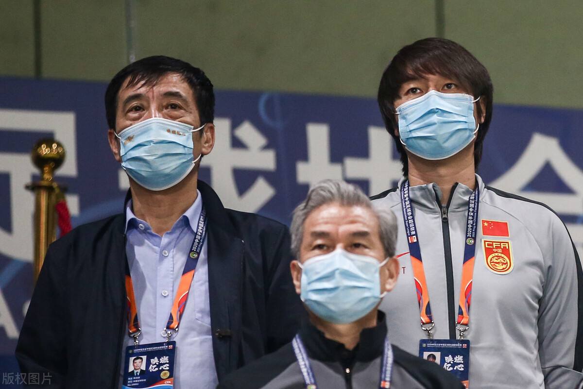 李铁案新年迎大突破，调查组再下严查指令，裁判3类人成严查重点