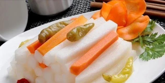 泡萝卜需要什么发酵,泡萝卜要不要用盐腌制一下